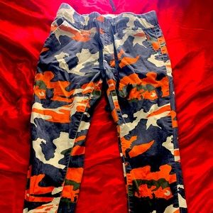 Women’s orange and tan camo print jeans/ joggers